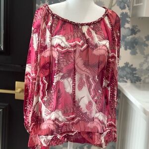 Women's Pink Patterned Top
